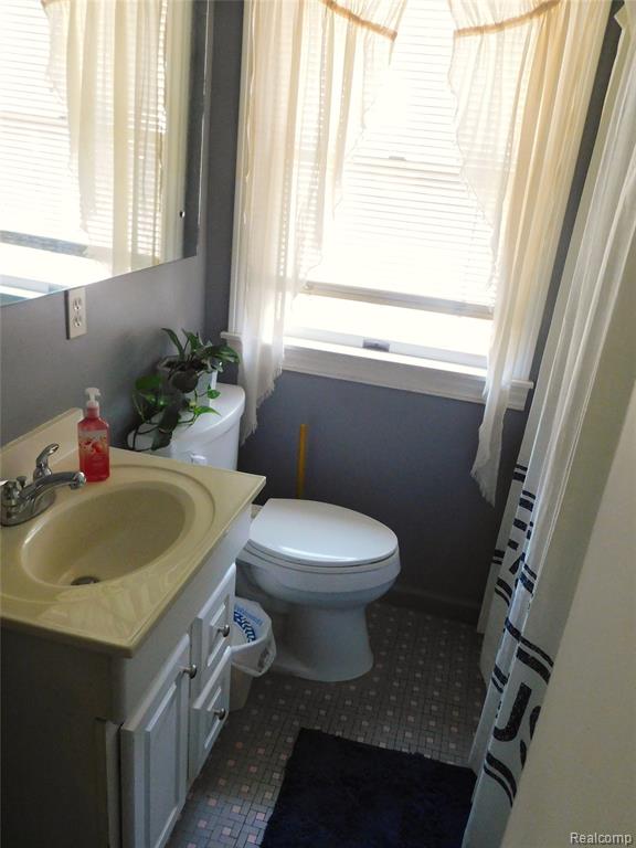 825 Pettibone Avenue, Flint, MI 48507 — Photo 19
