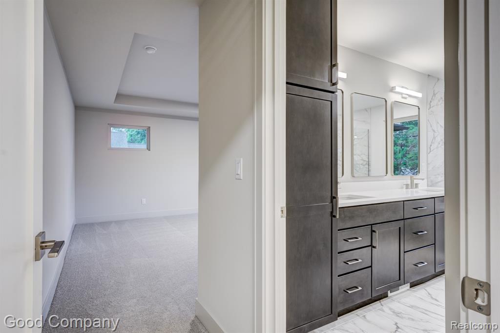 812 Irving Avenue, Royal Oak, MI 48067 — Photo 41