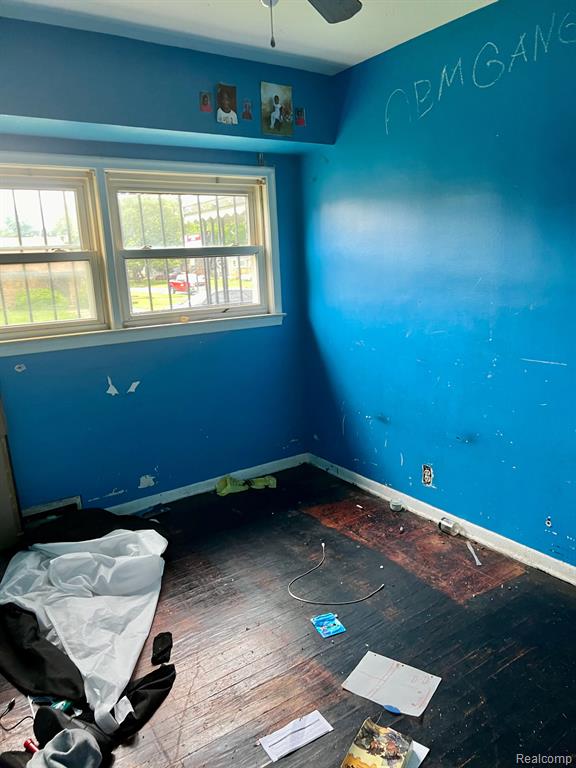 4507 WISNER Street, Flint, MI 48504 — Photo 5
