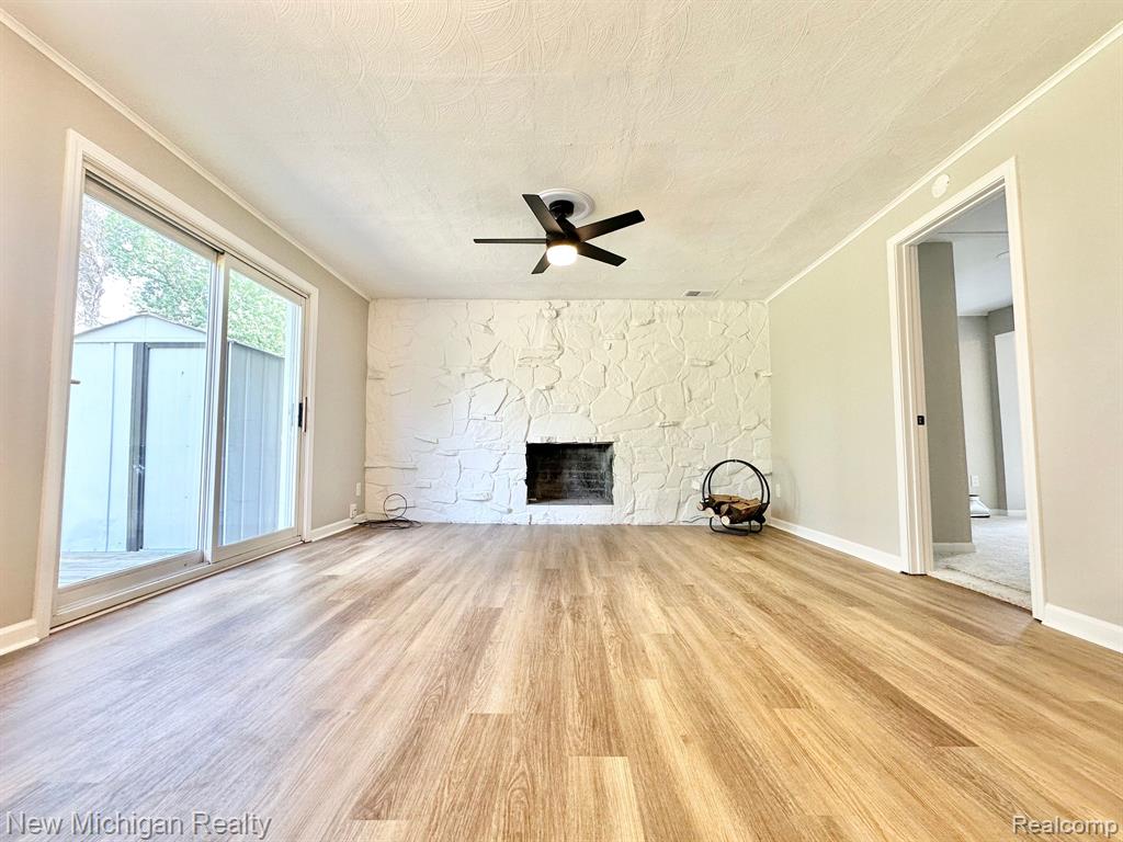 6109 WOODSDALE Drive, Grand Blanc, MI 48439 — Photo 12