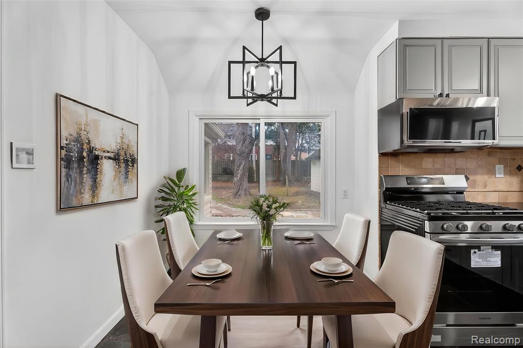 428 Girard Avenue, Royal Oak, MI 48073 — Photo 19