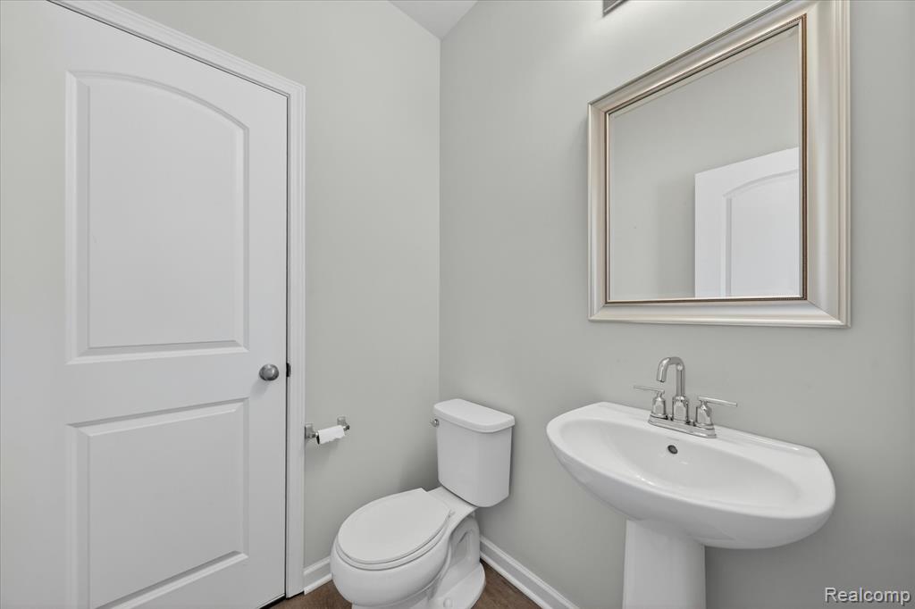 4876 E Ludlow Lane, Troy, MI 48085 — Photo 21