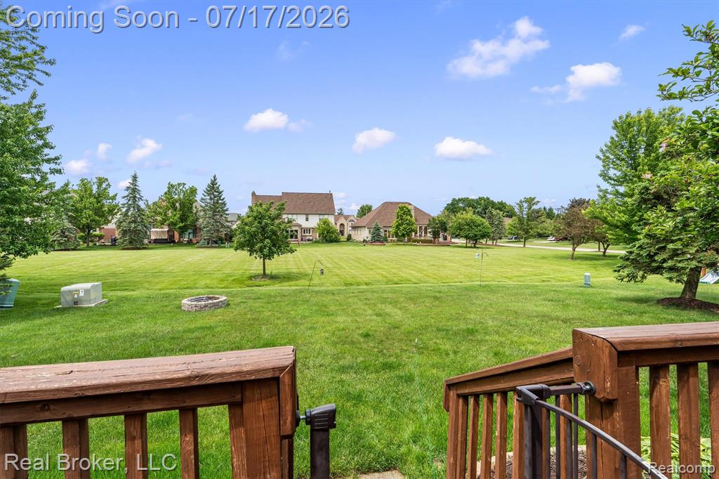 45192 Thornhill Road, Canton, MI 48188 — Photo 33