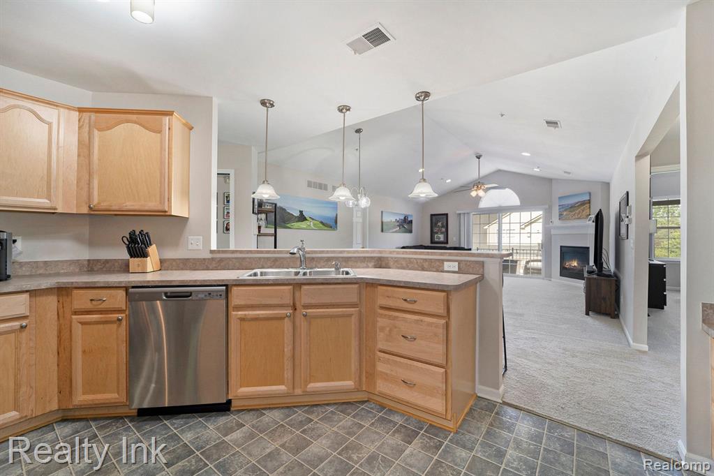 8205 ALEXA Drive, Walled Lake, MI 48390 — Photo 6