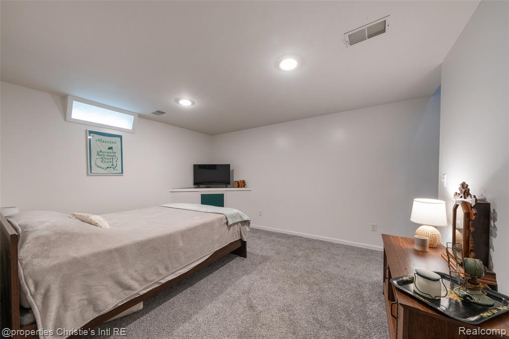52287 Huntley Avenue, New Baltimore, MI 48047 — Photo 34