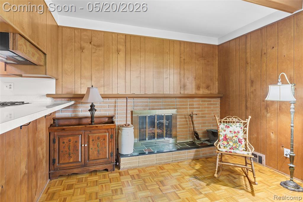 45078 Vanker Avenue, Utica, MI 48317 — Photo 43