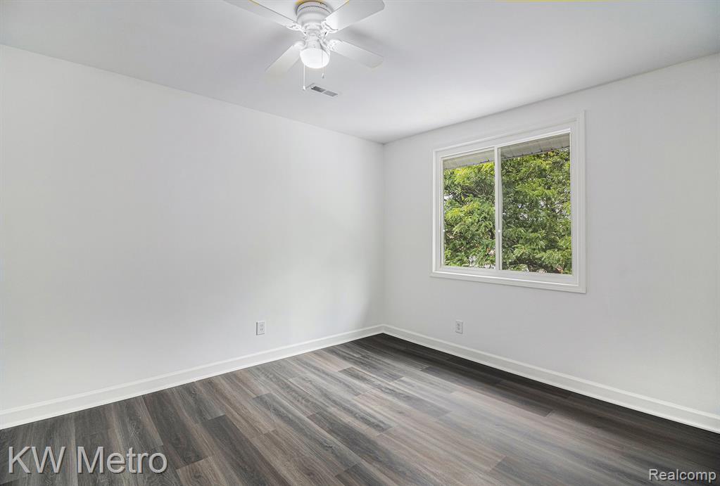 6533 Willette Street, Detroit, MI 48210 — Photo 11