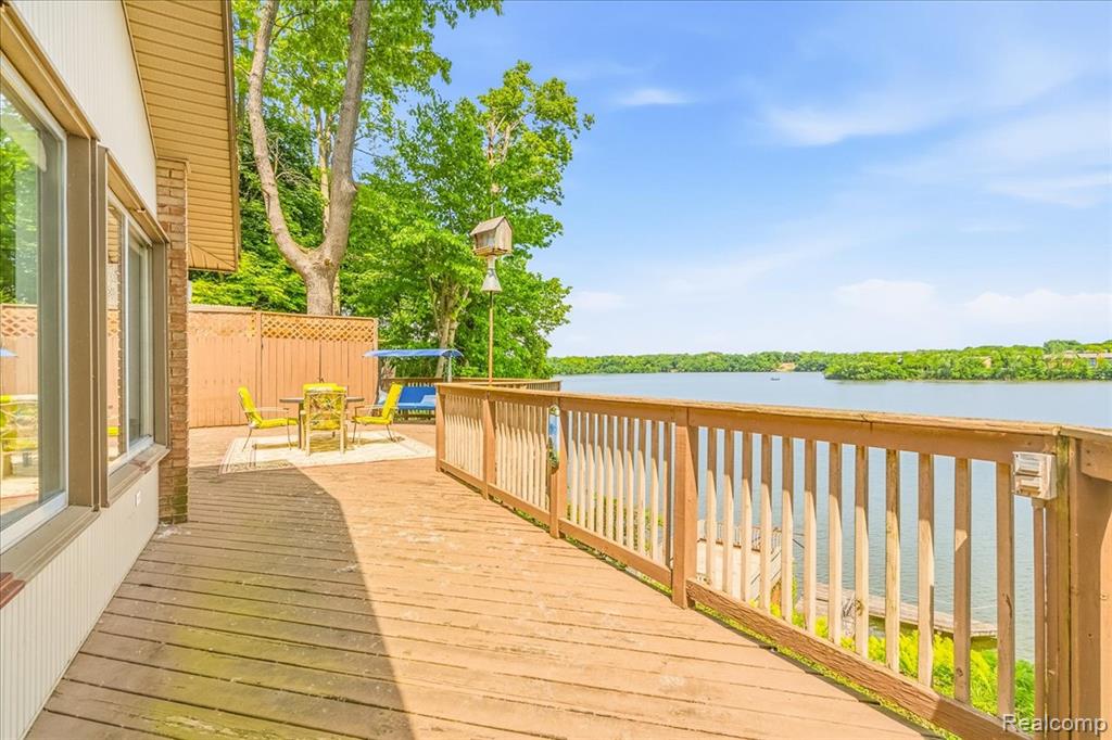 13020 Edgedale Street, Belleville, MI 48111 — Photo 33