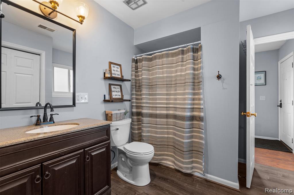 6404 Richalle Street, Brighton, MI 48116 — Photo 19