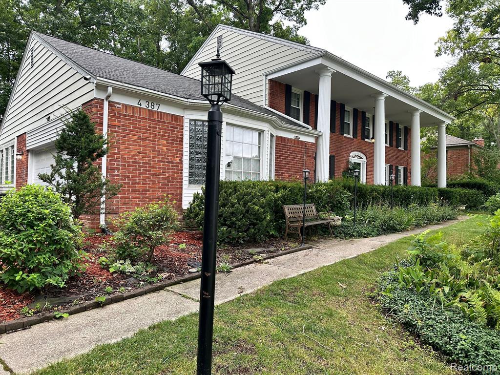 4387 PATRICK Road, West Bloomfield, MI — Photo 2