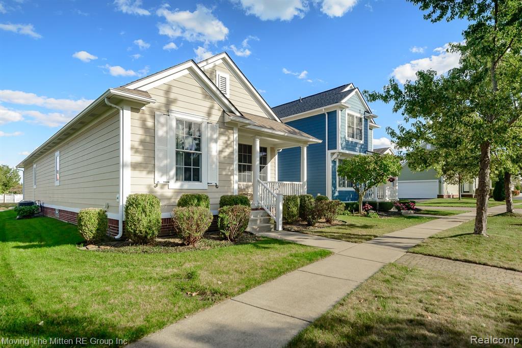 841 ROOSEVELT Street, Canton, MI 48188 — Photo 35