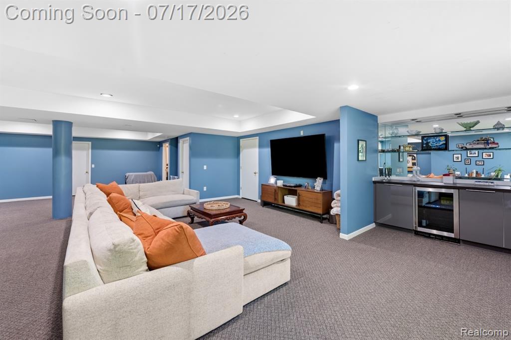 7375 Parkwood Drive, Fenton, MI 48430 — Photo 36