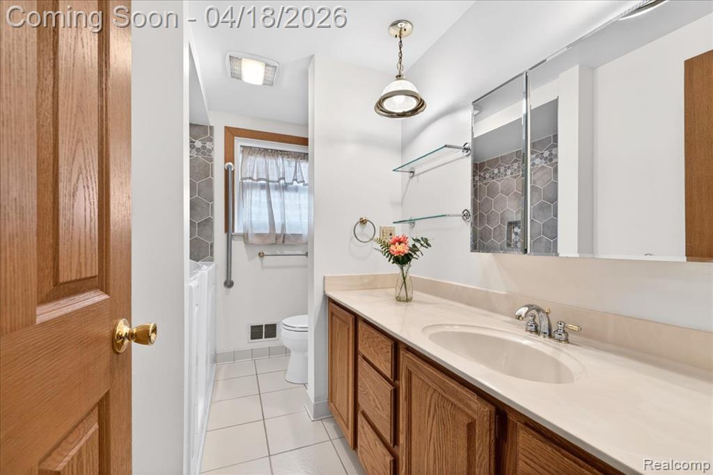 14923 Malcolm Street, Southgate, MI 48195 — Photo 25