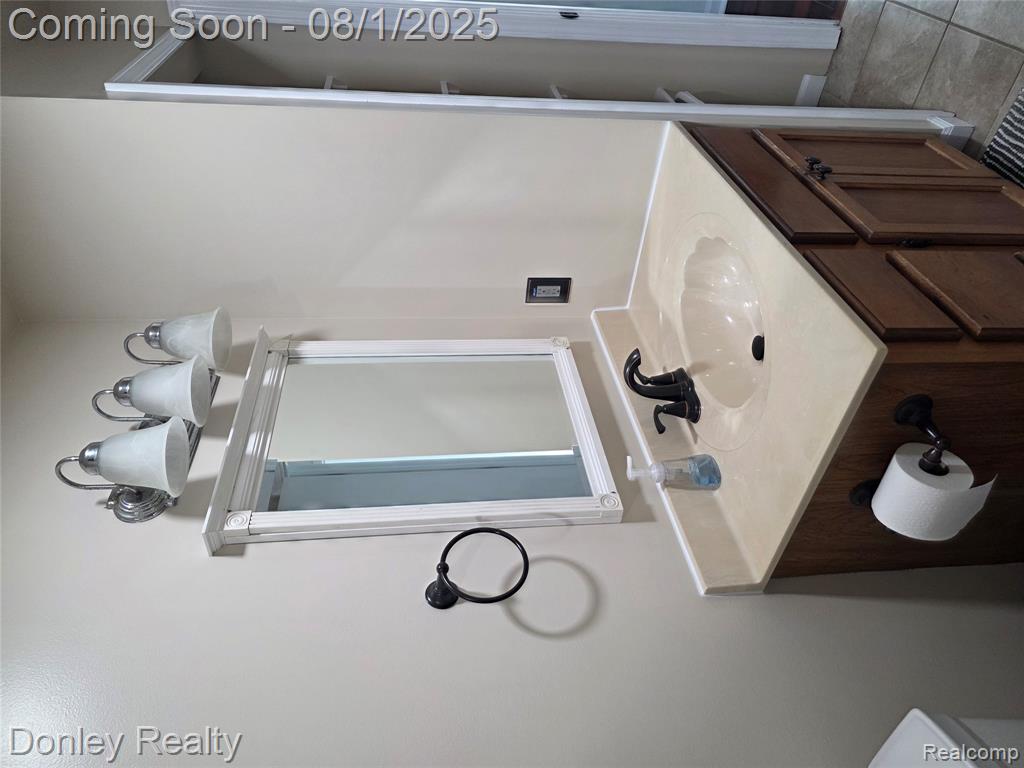 42 Hartley Street, Lapeer, MI 48446 — Photo 16