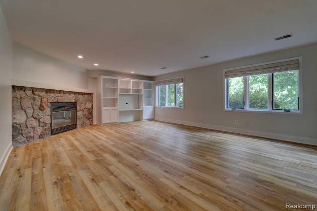 2973 Thorncrest Drive SE, Grand Rapids, MI 49546 — Photo 43