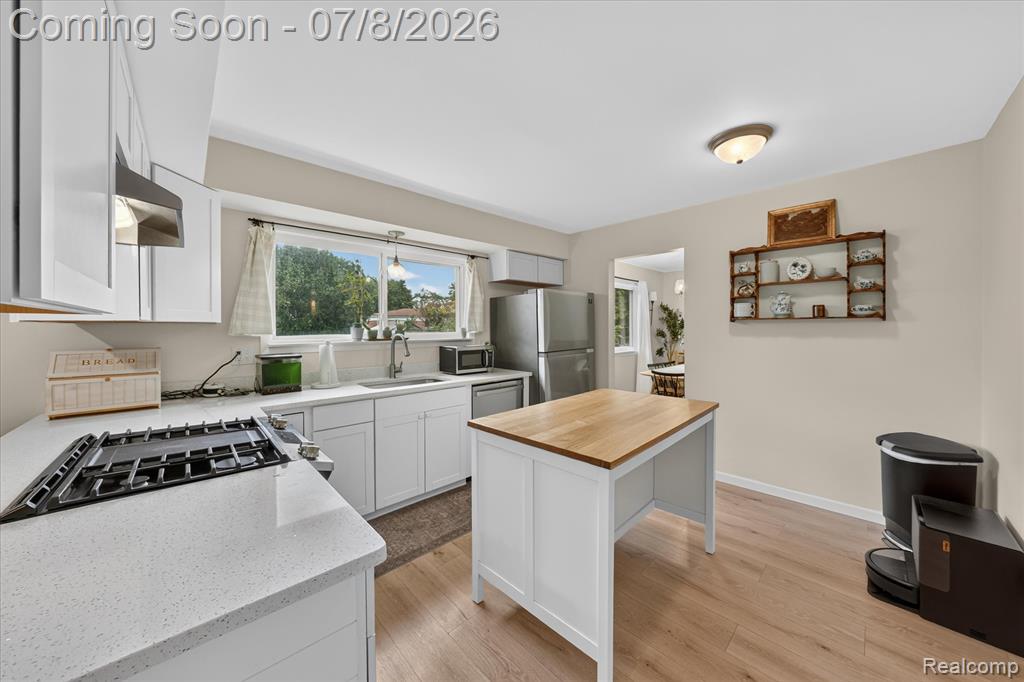 53962 Kirk Court, New Baltimore, MI 48047 — Photo 17