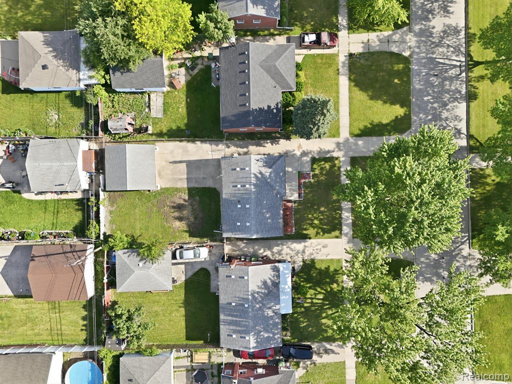 15080 Churchill Street, Southgate, MI 48195 — Photo 31