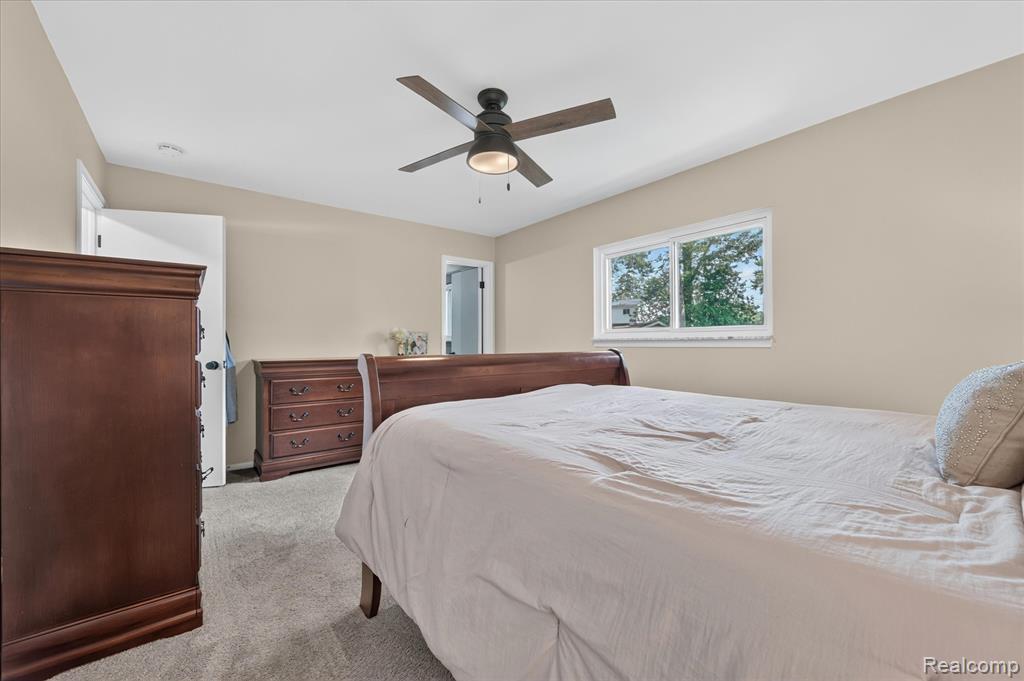 6646 Yarborough Drive, Utica, MI 48316 — Photo 27