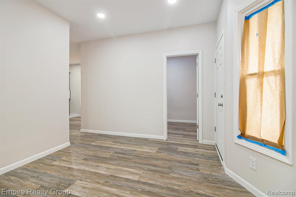 8366 Navy Street, Detroit, MI 48209 — Photo 11