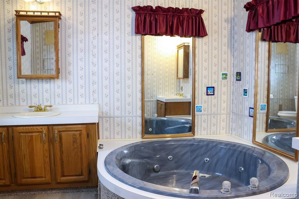 12876 WILDER Road, Reese, MI 48757 — Photo 15