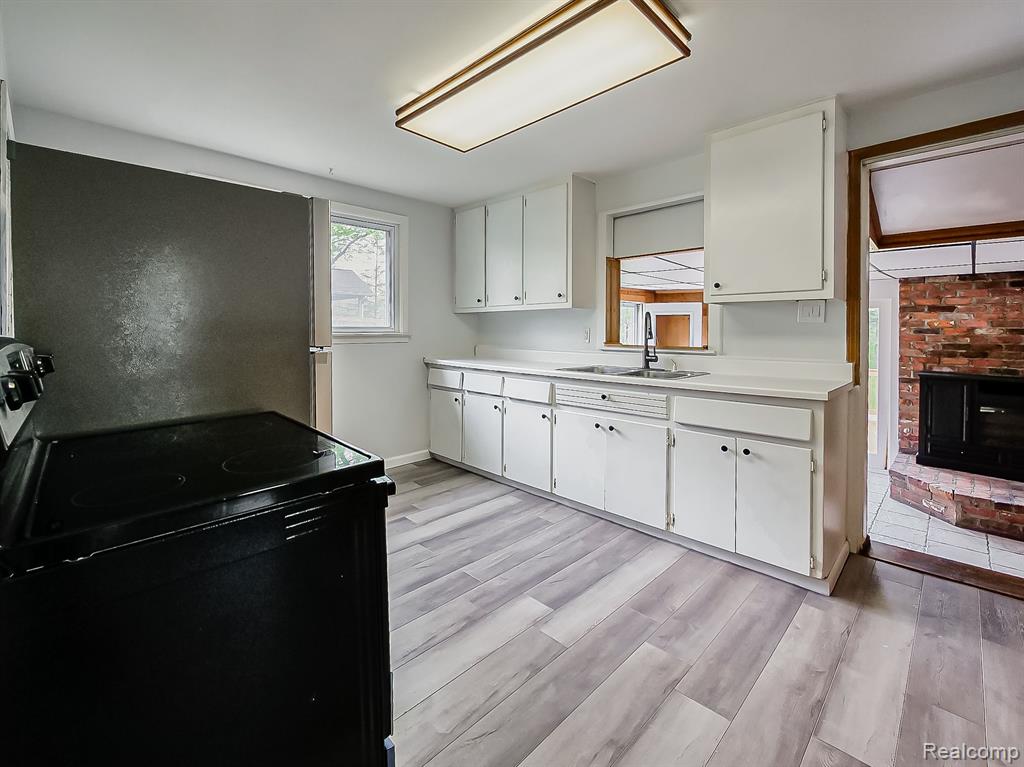 538 UNION LAKE Road, White Lake, MI — Photo 14