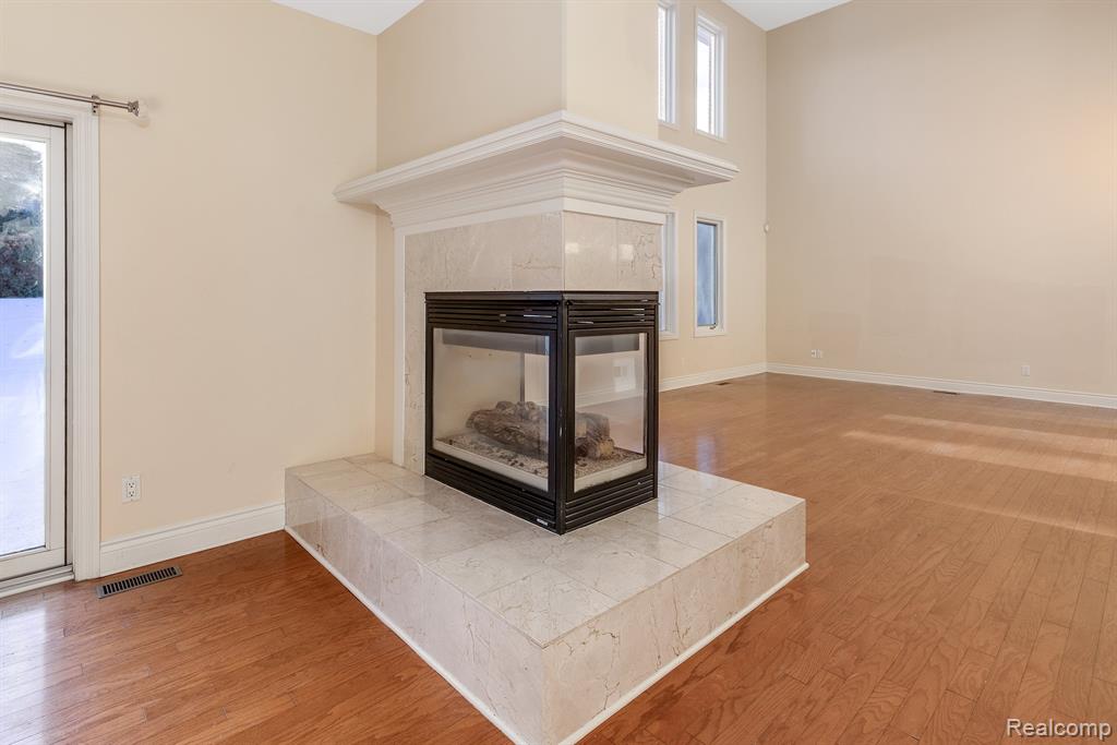 122 Sand Bar Lane, Detroit, MI 48214 — Photo 18