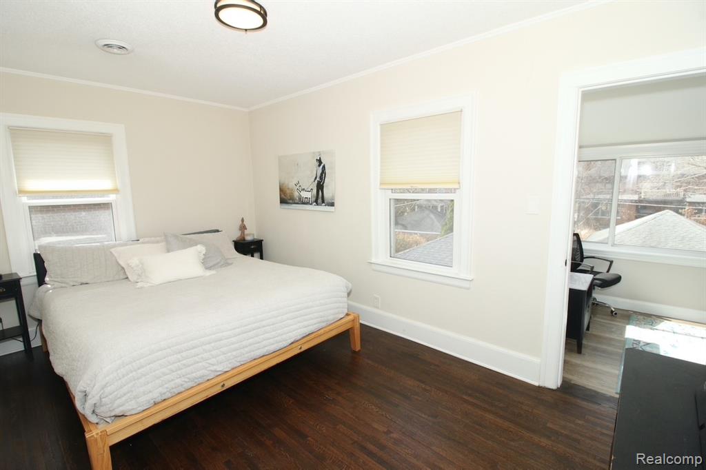 1383 Bishop Road, Grosse Pointe, MI 48230 — Photo 33