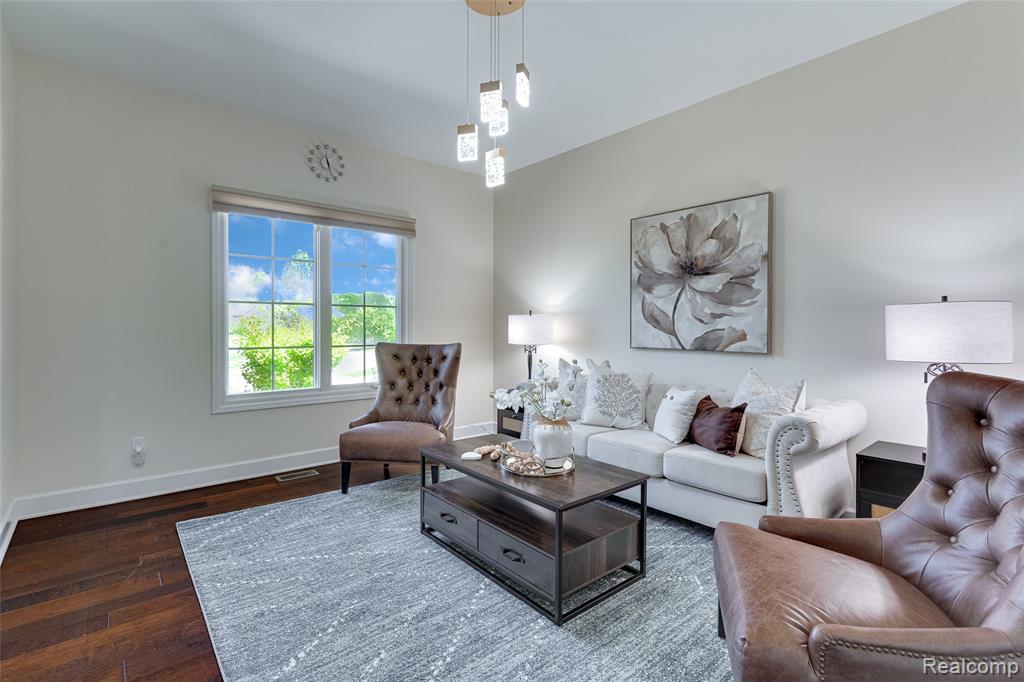 47576 VALENCIA Circle, Novi, MI — Photo 14