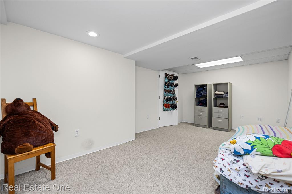 7570 Greenway Lane, West Bloomfield, MI 48324 — Photo 61