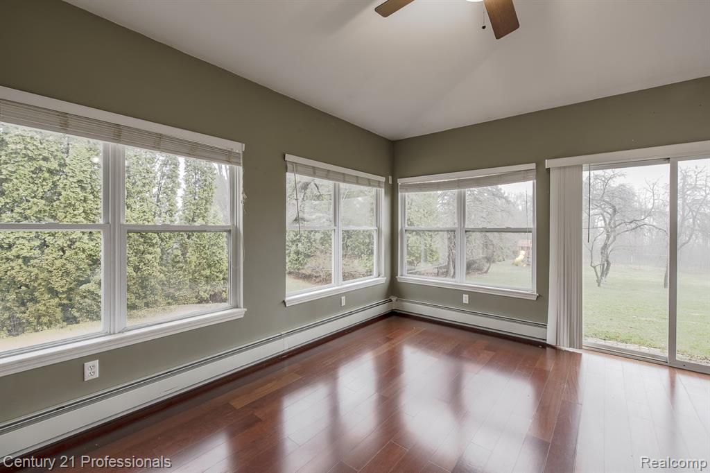 3230 Thomas Road, Oxford, MI 48371 — Photo 8