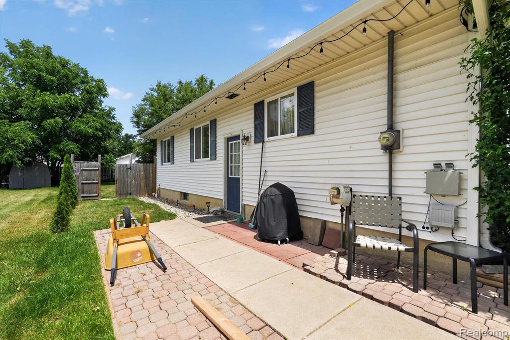 721 Jerome Avenue, Owosso, MI 48867 — Photo 24
