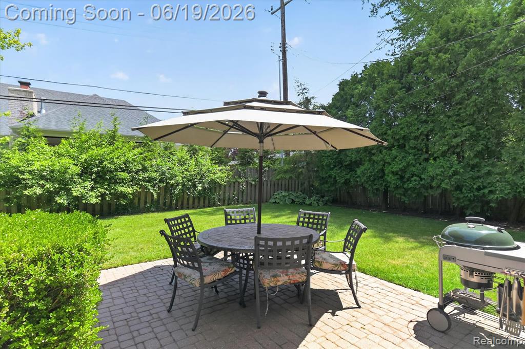 19780 Edshire Lane, Grosse Pointe, MI 48236 — Photo 38