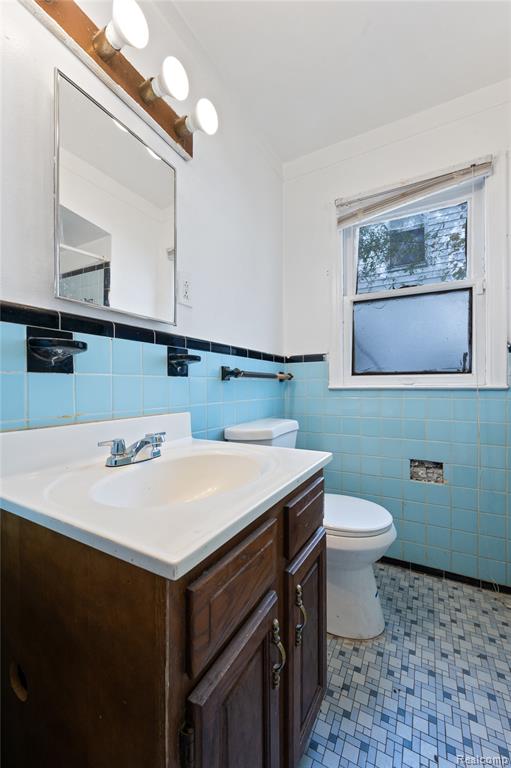 8674 Pierson Street, Detroit, MI 48228 — Photo 25