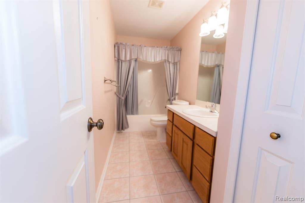 4346 MAYA Lane, Swartz Creek, MI 48473 — Photo 16