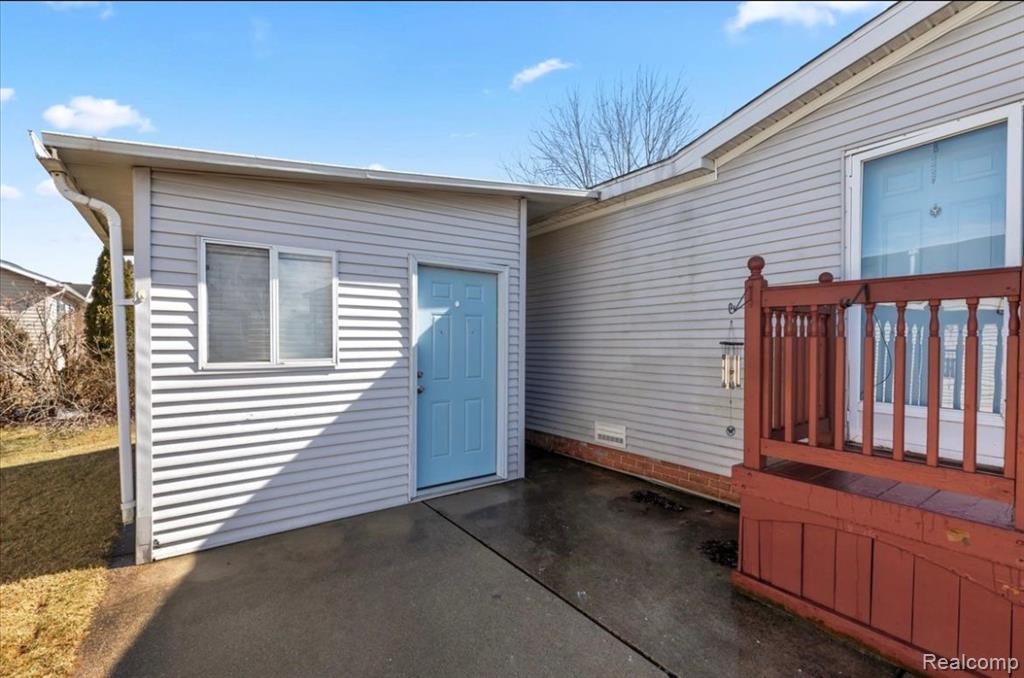 45288 Burgundy Drive, Macomb, MI 48044 — Photo 3