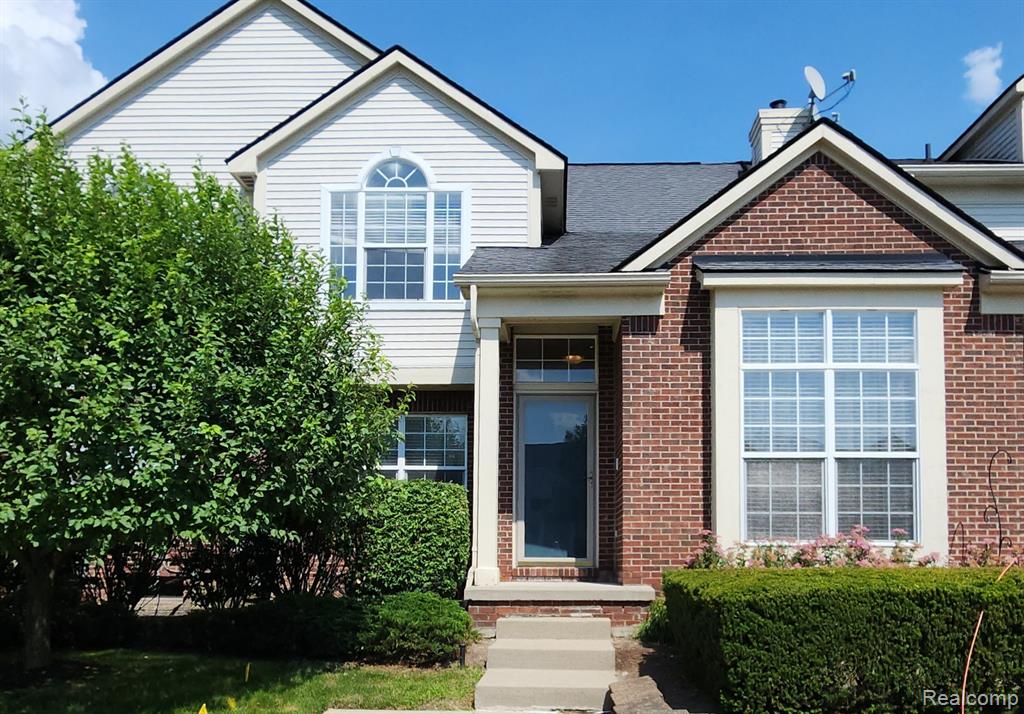 6203 Jasmine Drive, Walled Lake, MI 48390 — front exterior