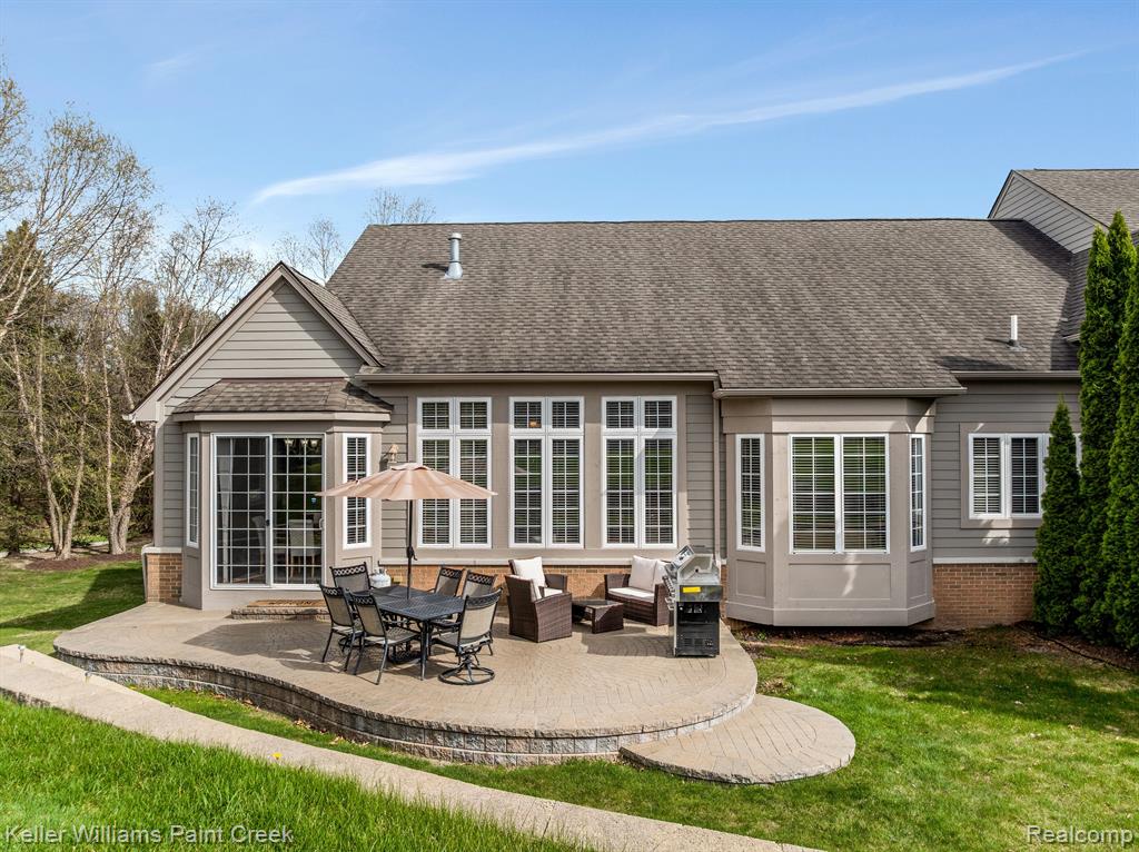 5504 Eagleview Court, Clarkston, MI 48348 — Photo 39
