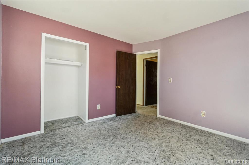 430 WILD OAK Lane, Perry, MI 48872 — Photo 26
