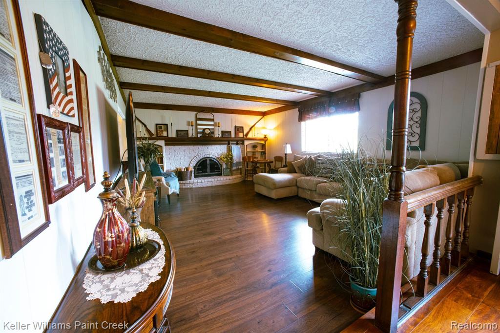 401 PINEHURST Drive, Rochester Hills, MI 48309 — Photo 13