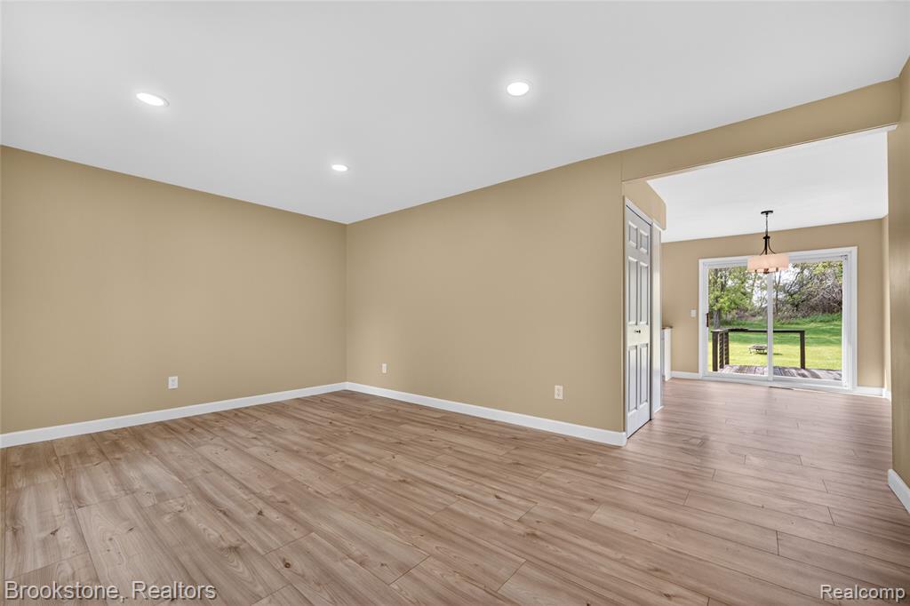 7224 E Frances Road, Mount Morris, MI 48458 — Photo 3