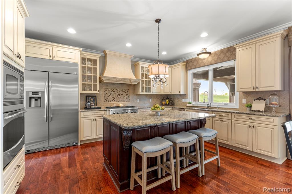 48892 Barola Court, Northville, MI 48167 — Photo 32
