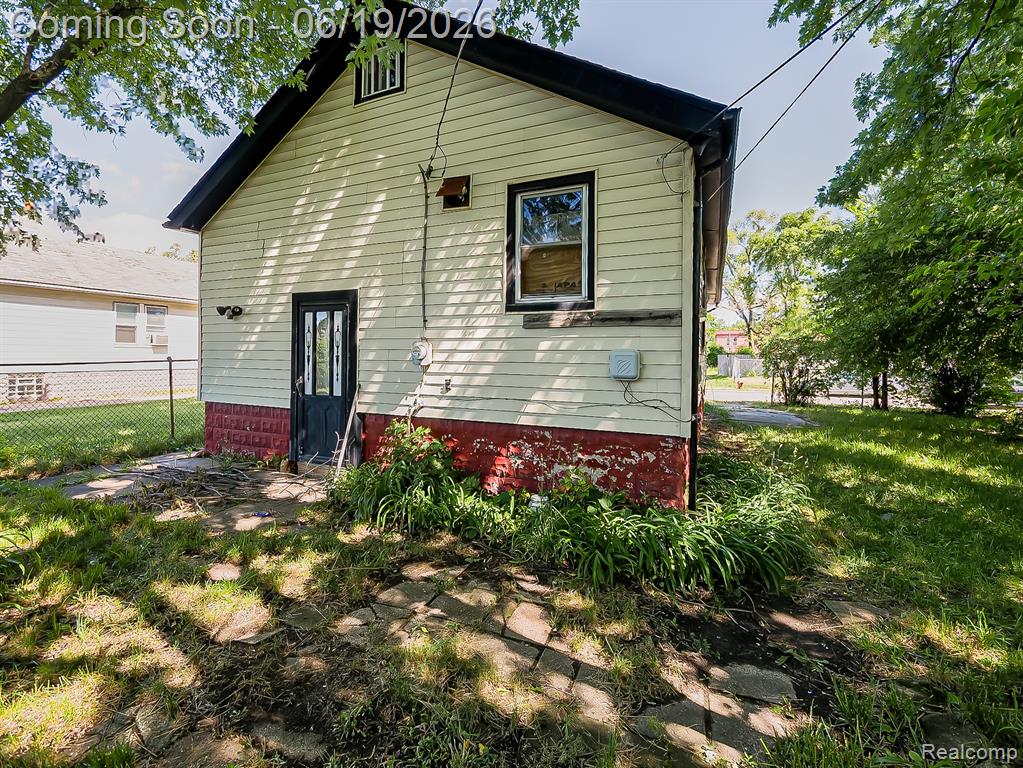 7681 Ellsworth Street, Detroit, MI 48238 — Photo 15
