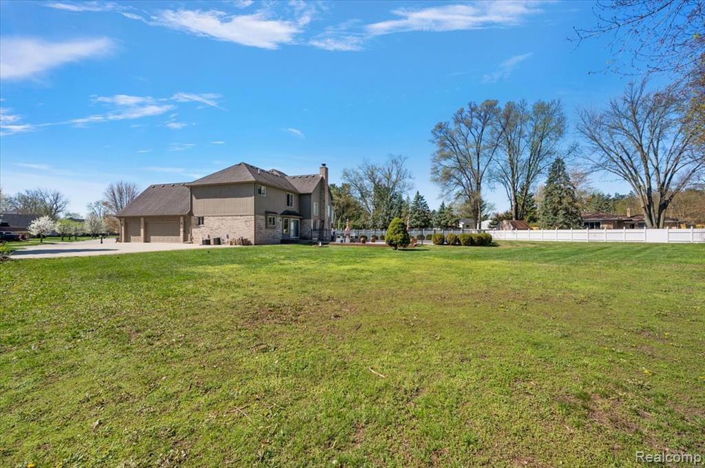 49931 Shelby Creek Drive, Utica, MI 48317 — Photo 69