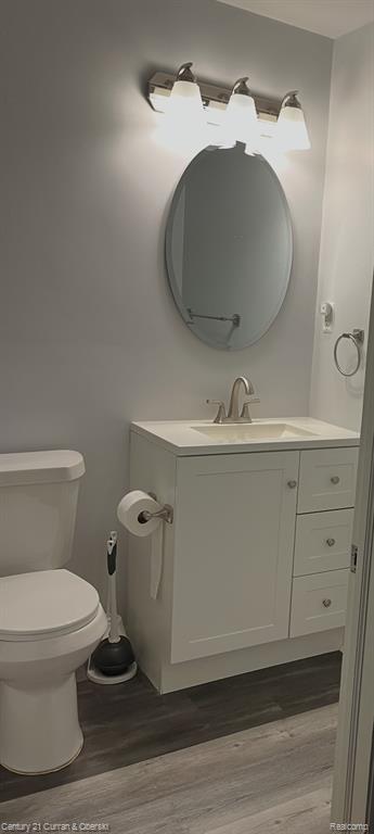 7431 N Briarcliff Knoll Drive, West Bloomfield, MI — Photo 16
