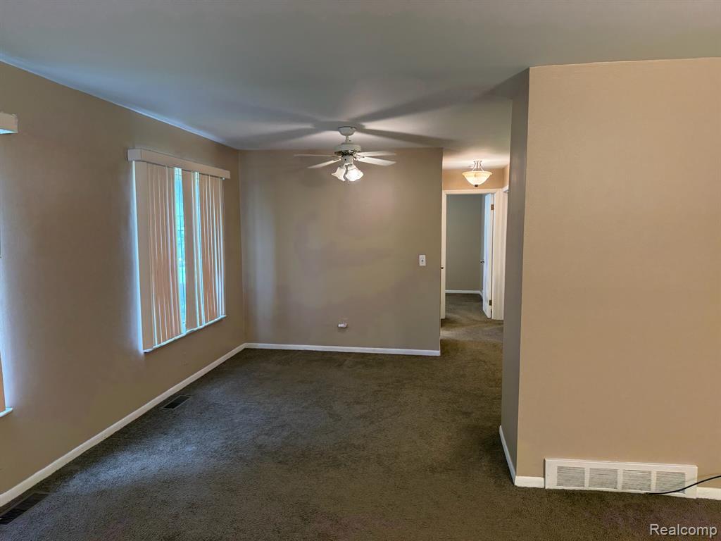 982 N Adams Road, Birmingham, MI 48009 — Photo 7