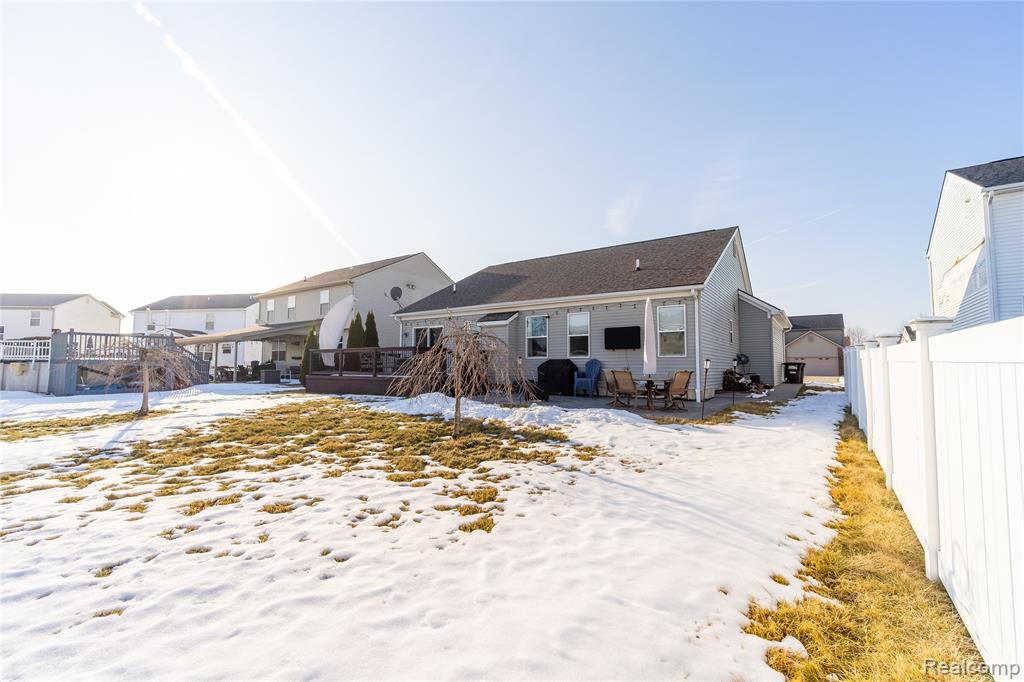 9054 Rock Harbor Drive, Newport, MI 48166 — Photo 48