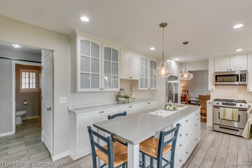 44273 Craftsbury Court, Canton, MI 48187 — Photo 22