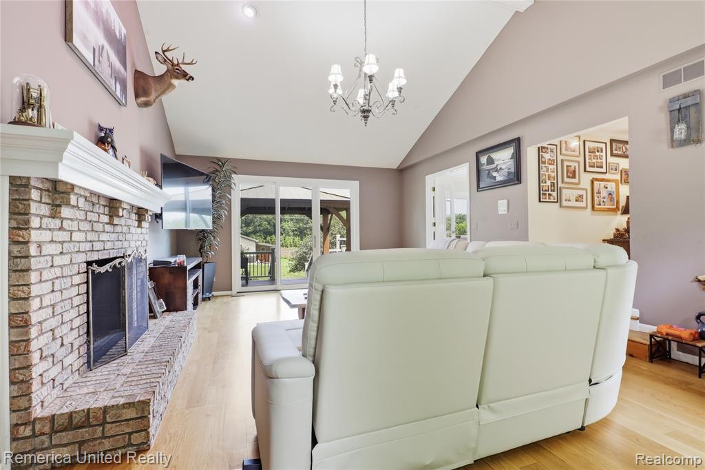 12825 Larkins Road, Brighton, MI 48114 — Photo 41