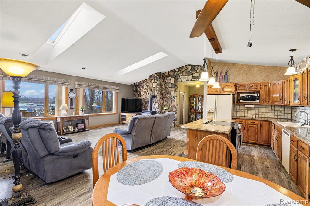 6095 S Sheridan Avenue, Durand, MI 48429 — Photo 10