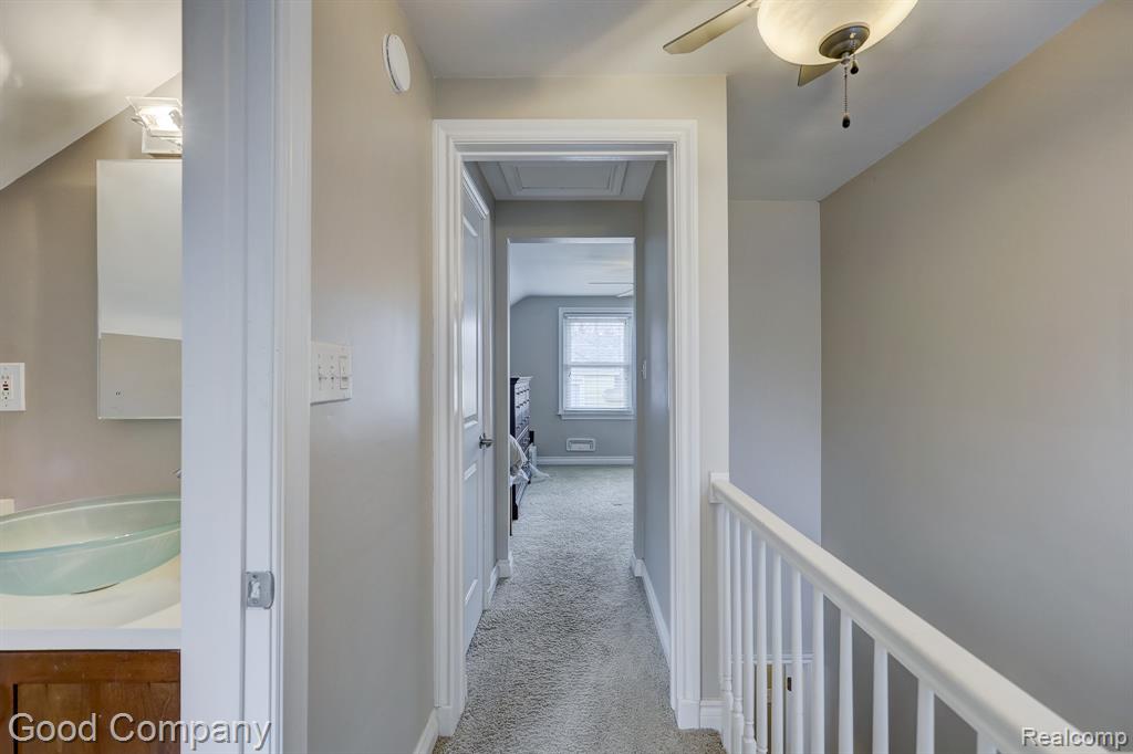 924 Marywood Drive, Royal Oak, MI 48067 — Photo 28